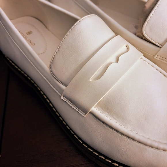 Bandolino White Farley Loafer - Size 11 - NIB - Picture 9 of 14